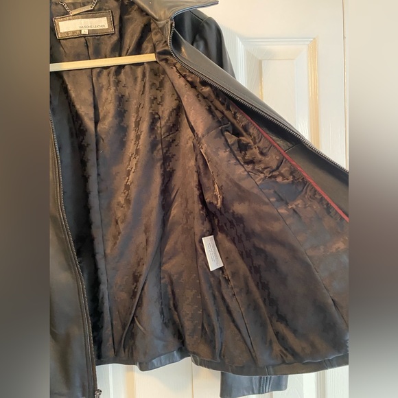 Leather Jacket - Picture 7 of 10